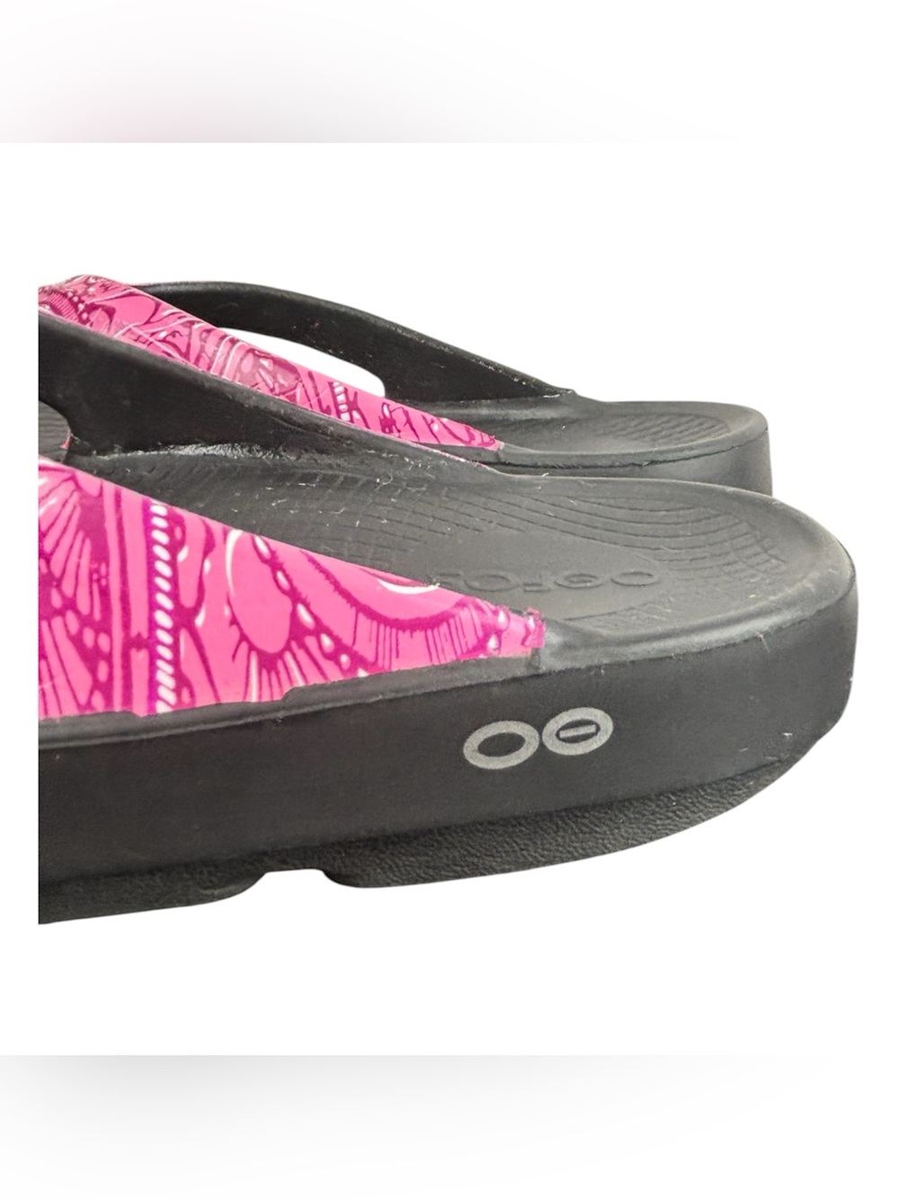 Women’s Pink Strap Flip Flop Sandals by - Picture 4 of 8